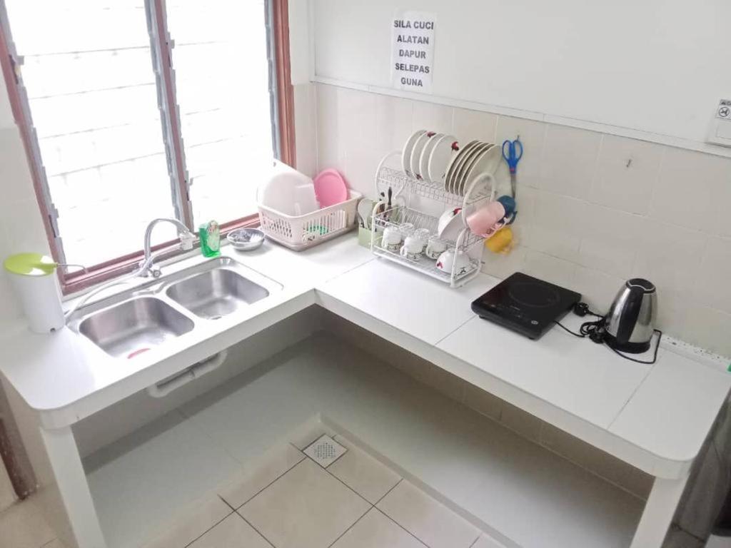 Lily Vacation Home At Cameron Highlands - 12 Pax,Free Wifi W Carporch Tanah Rata Exterior foto